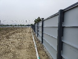 裝配式鋼圍擋價(jià)格多少錢(qián)一平米？【旭東鋼構(gòu)圍擋】